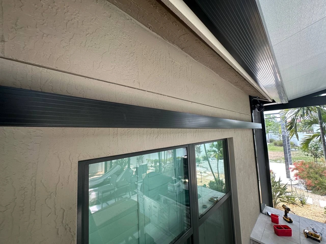 Screen Pool Cage