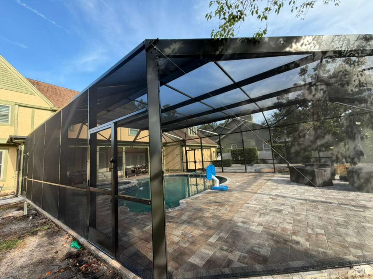Screen pool cage 4345