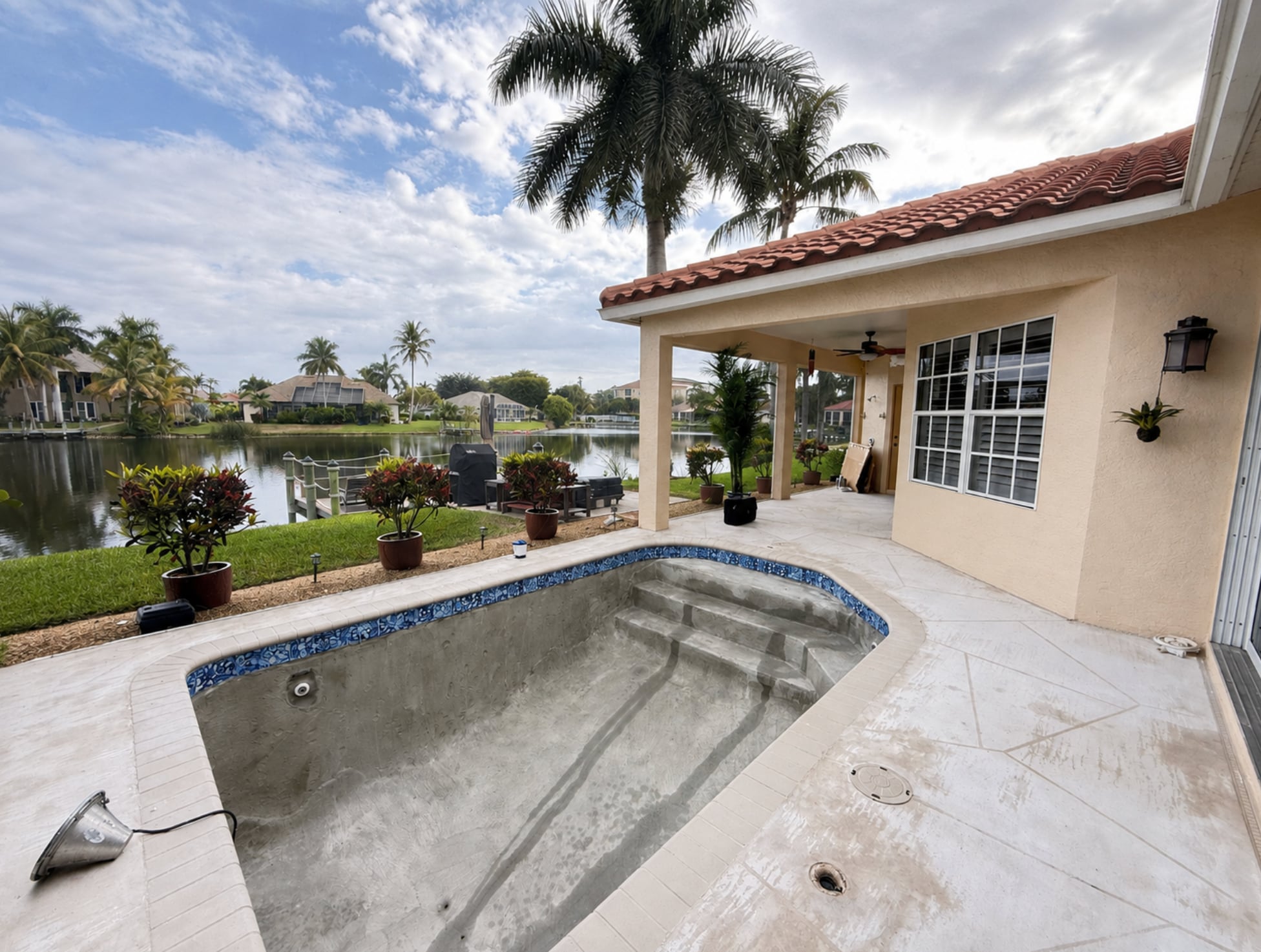 Pool area before screen enclosure installation Fort-myers Florida