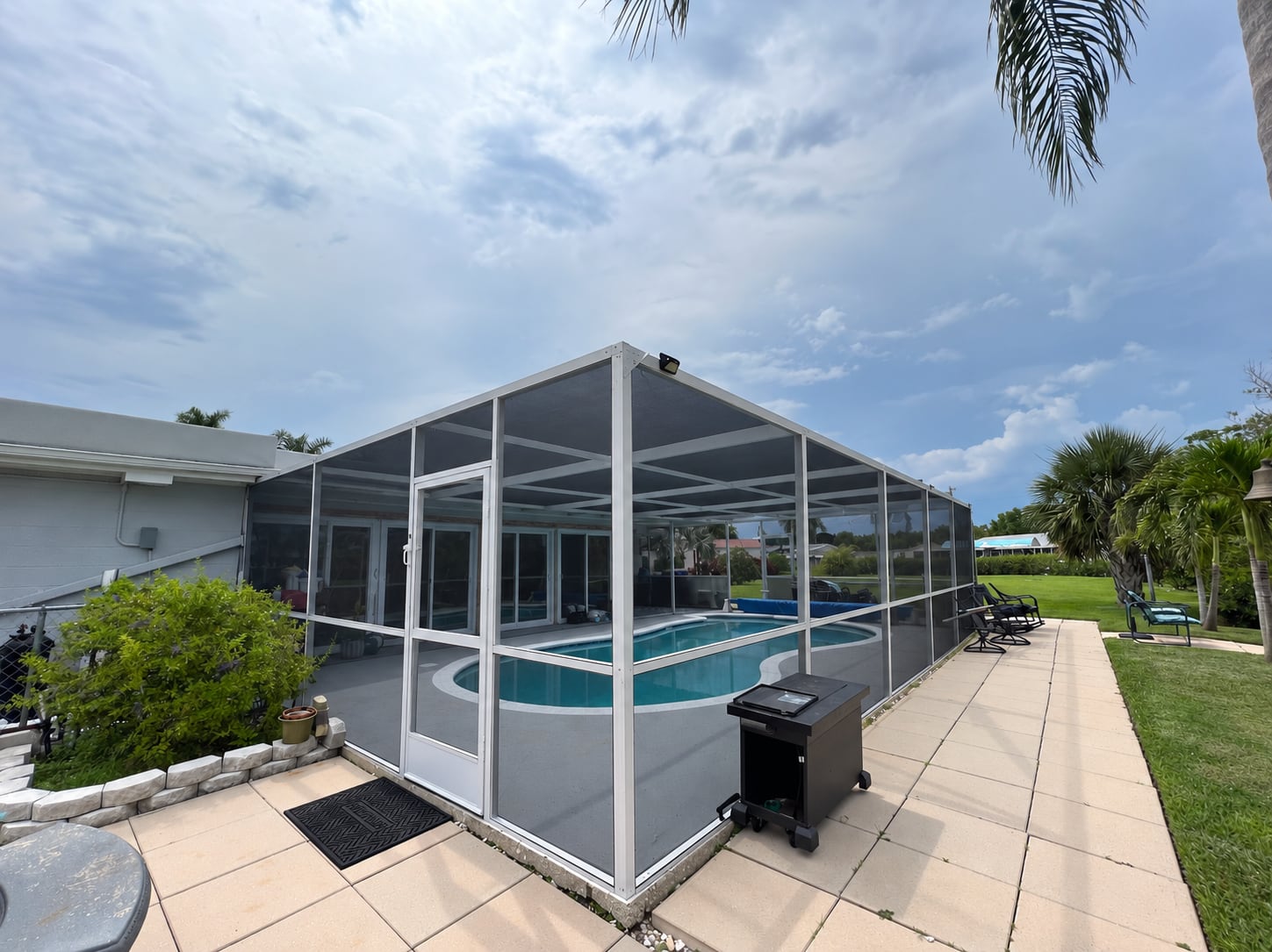 Pool cage replacement florida after