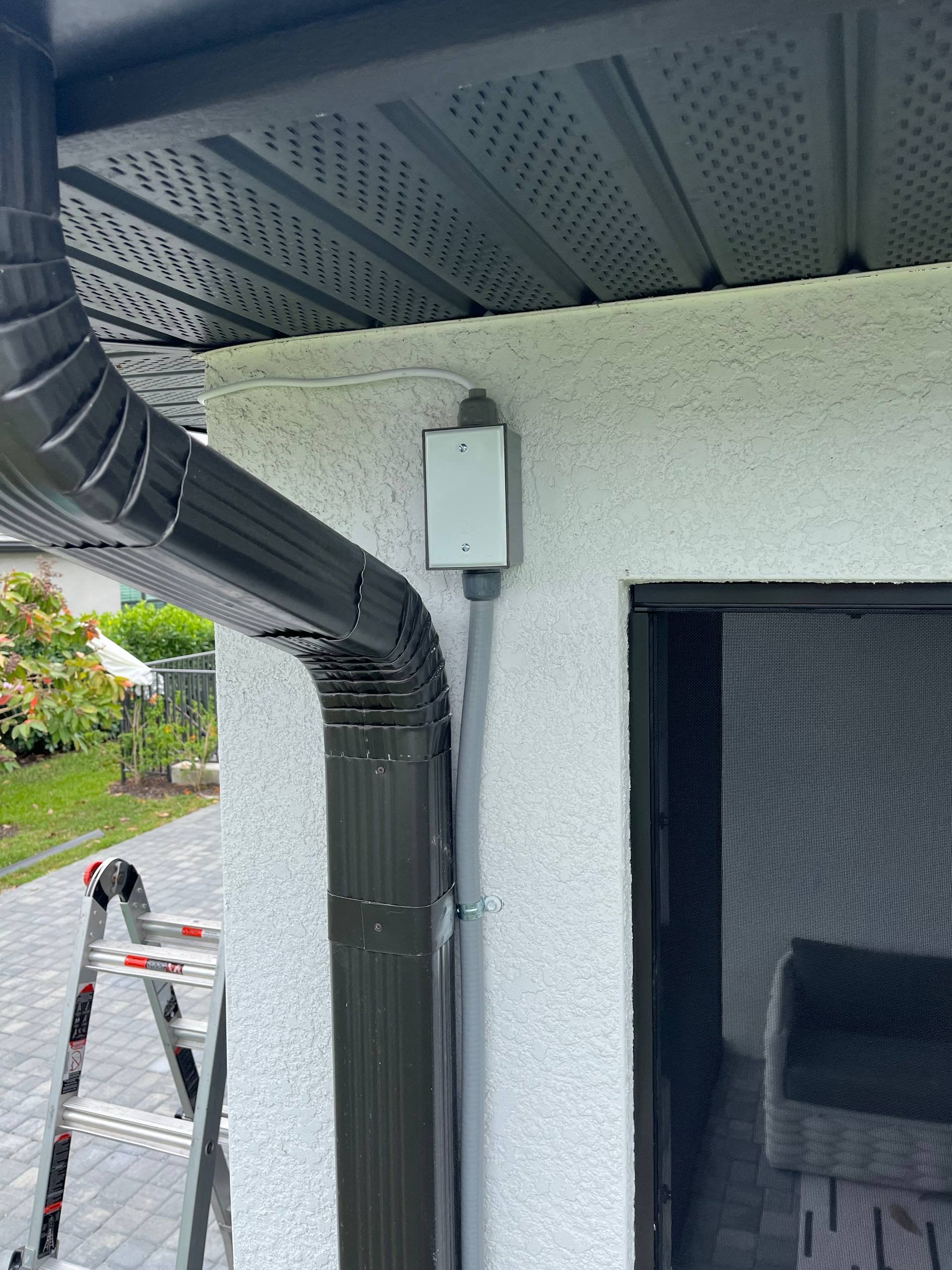 Motorized screen power box and conduit